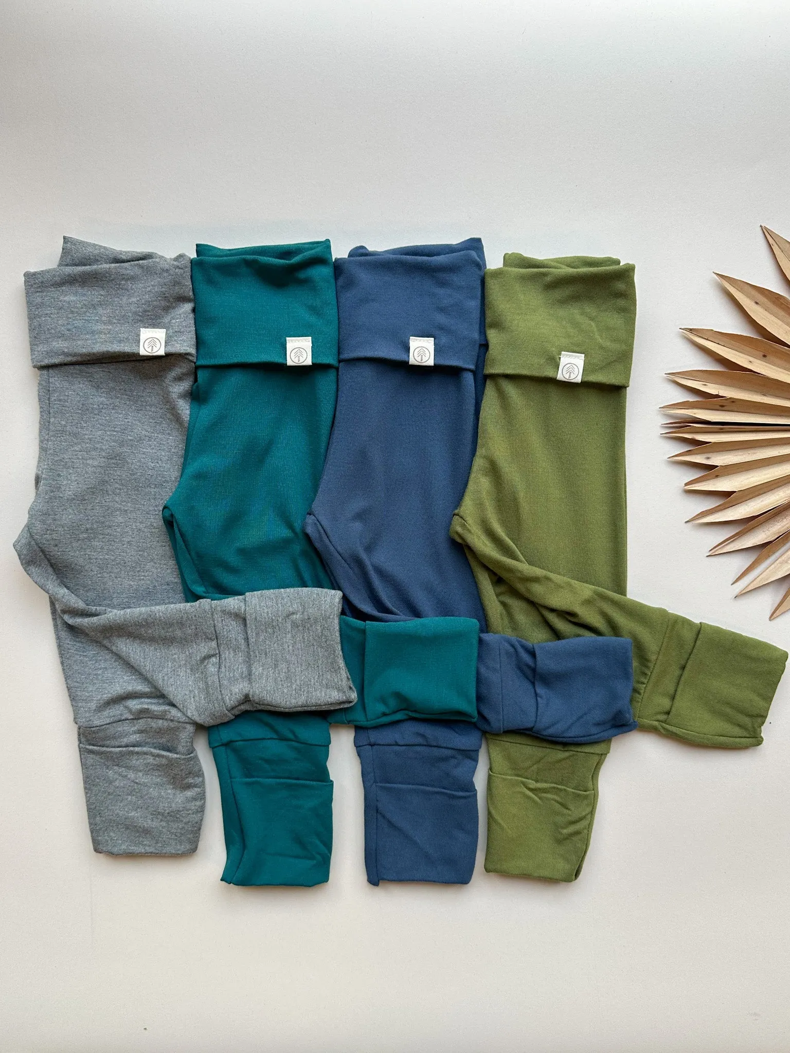 Fold-Over Footie Bamboo Leggings | Slate