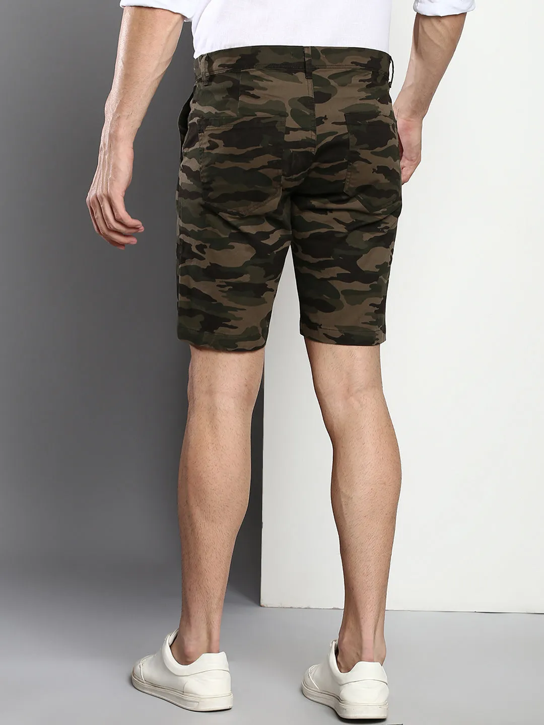 Men's Natural Olive Slim Fit Mid Rise Casual Cotton Shorts