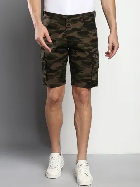 Men's Olive Slim Fit Mid Rise Casual Cotton Cargo Shorts