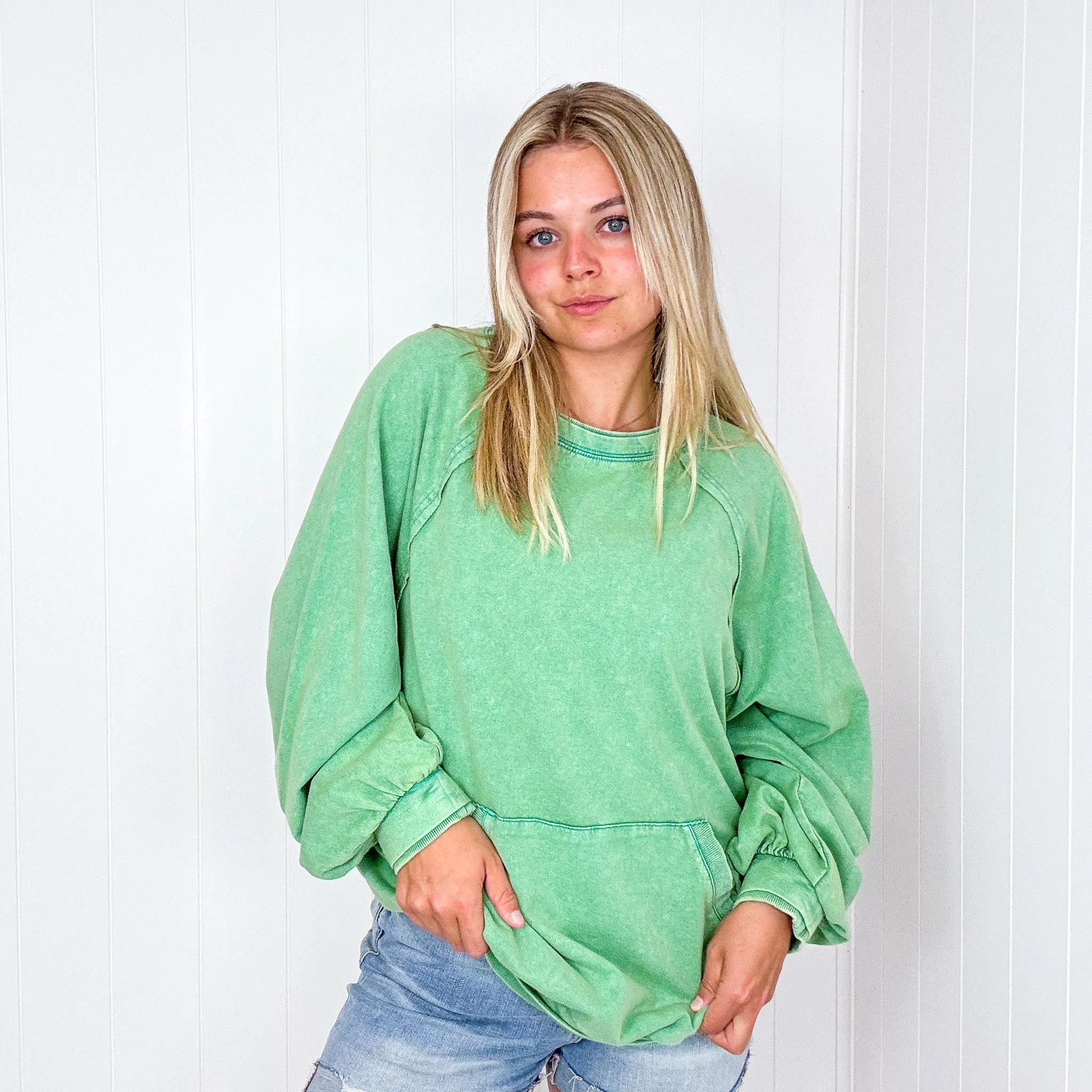 Pull Me Over the Cloud Long Sleeve Kangaroo Pouch Pullover in 2 Colors